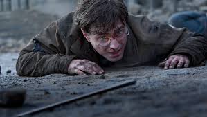 Kenneth branagh's shady compulsive liar gilderoy lockhart is pretty hilarious, but the top highlight here is the spectacular final set piece in the titular chamber, with simply enormous sets and marvelous practical. Fantastic Beasts 2 Watch These 5 Harry Potter Films First