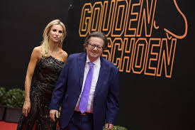 Marc coucke wordt samen met bart versluys de nieuwe eigenaar van la réserve. Foto Mooi Volk Op De Rode Loper Van Het Gala Van De 65ste Gouden Schoen Foto Hln Be