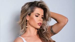 Só o arthurzinho mesmo e os filhos de pelos. Esta Virando Uma Novela Diz Cacau Colucci Sobre Casamento Na Pandemia Istoe Independente