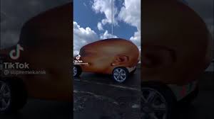 La policía de beverly hills dijo que llevó una pistola cargada a una tienda de lujo en rodeo drive. Real Life Dababy Car Youtube