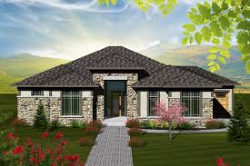 Main level floor plans for hipped roof one story. Ranch Style House Plan 2 Beds 2 5 Baths 2081 Sq Ft Plan 70 1117 Houseplans Com