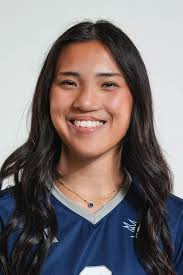 Elizabeth Sell's Instagram, Twitter & Facebook