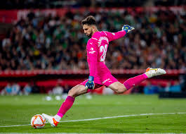 Mamardashvili: “In this team, age or name do not matter as long as you  perform” | BATZINE