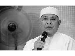 22/10/2020 program berita harian yang menyajikan informasi tercepat dan teraktual secara detail dari berbagai. Datuk Seri Abu Hassan Din Meninggal Dunia