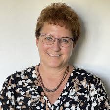 Ronald Lovelace's Instagram, Twitter & Facebook