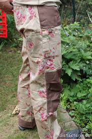 With so many options to choose from and little visible difference between garden hoses, it's tempting to simply choose the cheapest one. Gartenkleidung Fur Frauen Verspielt Mit Rosen Einfach Wunderschon Die Testerin