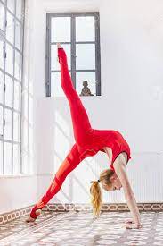 Young Girl Shows Incredible Stretching At Yoga And Gymnastics Class Stock  Photo, Picture and Royalty Free Image. Image 140969117.