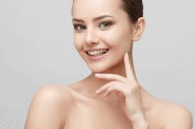 Dicas para fazer uma boa limpeza de pele em casa