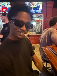 This how I be looking at a hater!