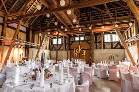 Die 10 schonsten scheunen fur eure hochzeit in deutschland. Die Scheunenhochzeit Von Anni Und Philipp In Mecklinghausen