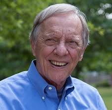 Author Donald Reichardt