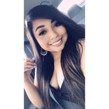 lisette ramirez (@naaayeliramirez)