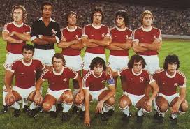 Ahí los directivo alquilaron el campo de deportes del colegio nacional oeste, ubicado sobre la avenida alvear. A 38 Anos Del Campeonato Nacional 1978 Independiente