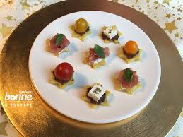 Vous cherchez des recettes pour toast apéritif ? Polenta Crostini Petits Toasts De Polenta Pour L Apero Presque Bonne A Marier