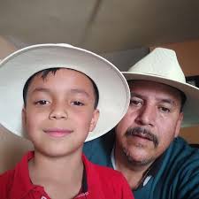 Hola claro que podemos ser amigos feliz tarde 😘