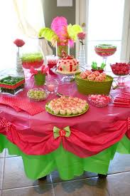 Layer Plastic Tablecloths They Look Special But Are Still Disposable Birthday Parties Party Decorations Party Planning
