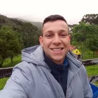 9 "Walter Holtz" profiles