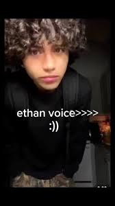 Ethan Voz