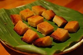 #habuk | 49k people have watched this. Recipes Kueh Ubi Bingka Cassava Cake Tapioca Cake Heehee It Looks Like Roast Pork Cake For Nick And Claire Cassava Cake Tapioca Cake Food
