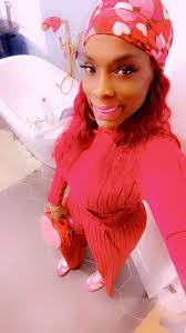 Woman seeks friends for walking and socializing