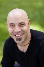 Amazon.com: Quitless: The Power of Persistence in Business and Life eBook :  Rutkowska, Alinka, Ferreira, Steve , Vick, Aaron, Akindele, Akintoye,  Sullivan, Ayn Cates, Terronez, Azul J., Awosika, Banji, Mitchell, Carl H.,