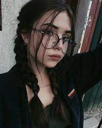 Fashion Pretty Tumblrgirl Woman Girl Makeup Hairstyle Beauty Vintage Style Girl Grunge Hai Grunge Hair Brown Eyes Black Hair Girls With Black Hair