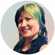 Madelyn Dean's Instagram, Twitter & Facebook