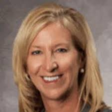 Hilary Estep (@estephilary)