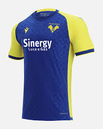 Hellas verona football club, pe scurt verona, este un club de fotbal din verona, italia, care evoluează în serie a.echipa își susține meciurile de acasă pe stadio marc'antonio bentegodi cu o capacitate de 39.211 locuri. Hellas Verona Kit History Football Kit Archive