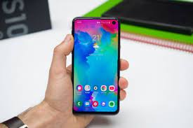 Ketika samsung meluncurkan sederetan model galaxy s10 tahun lalu, galaxy s10e menempatkan dirinya sebagai alternatif bagi konsumen budgeter. Samsung Galaxy S10 Lite Resmi Masuk Indonesia Harga Di Bawah Rp10 Juta Idn Times Jabar