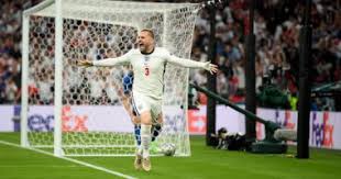 Repubblica italiana) هي دولة تقع جزئيًا في جنوب أوروبا في شبه الجزيرة الإيطالية وأيضًا على أكبر جزيرتين في البحر الأبيض المتوسط: 5 Opq9bkgea Fm