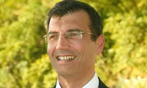 Count xavier was never found, even though there was cctv of him leaving the home a. Xavier Dupont De Ligonnes Va Reapparaitre Selon Sa Mere Qui Fait Des Revelations