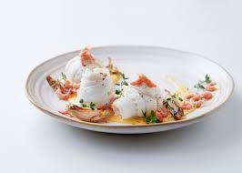 Découvrez dès à présent toutes nos recettes pour cuisiner cet ingrédient incontournable de tous les frigos ! Recette Limande Sole Festive Aux Crevettes Bien De Chez Nous