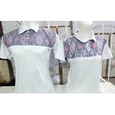 Endek adalah kain/sarung dalam bahasa bali. Polo Kombinasi Endek