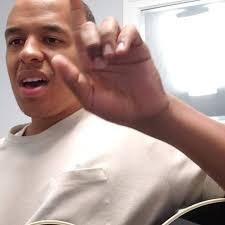 "When your sky is grey (gray?), I will give you blue.", @allenstone might  go down as one of the artists that kept soul alive and I love him for it,  Also tag him in the comments and maybe one day he'll ...