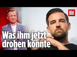 Das transplantierte haar wächst völlig natürlich nach und kann genauso frisiert und gestylt werden wie vorher. New Christoph Metzelder Macht Den Kloppo Haartransplantation