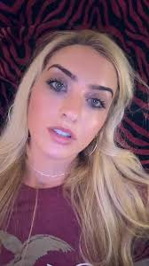 k#greenscreen im scared