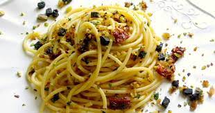 Check spelling or type a new query. La Voglia Matta Bucatini Con Ficazza Di Tonno E Pistacchio