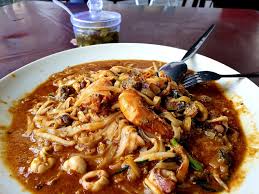 Biasanya penang char kuey teow agak berkuah so letak sikit air dlm 1/2 cwn. Char Kuey Teow Seafood Amai Corner Terbaik Di Muar Pekena Dulu Baru Tau Orangmuo My