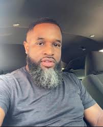 This woman is never losing three truths and a lie.