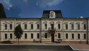 Muzeul dispune de o sală de expoziţii temporare în care se etalează diverse expoziţii atît din patrimoniul propriu, cît şi din alte muzee. Muzeul De Istorie Muzeul National Al Bucovinei