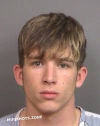 Justin Stacey's Instagram, Twitter & Facebook