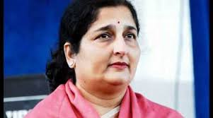 Anuradha says that her interest in music was triggered off by a lataji song that she had heard on the radio. Wanted To Quit Playback Singing At My Peak Anuradha Paudwal Entertainment News The Indian Express