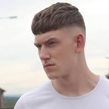 Mannerfrisuren Ohne Bart Undercut Frisuren Kurzhaarfrisuren Haarschnitt