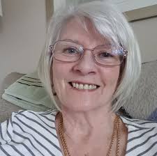 So im beginner. Been knitting like 6 weeks. My question is will i learn  better tension with wooden needles rather than metal. This is a dish cloth  i made. Pattern