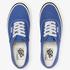 Lepas aku dah mahir, aku cuba google & cari dalam mana2 artikel memang tak pernah orang share. Cara Mengikat Tali Sepatu Vans Dengan Cepat Dan Mudah Bukareview