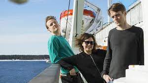 Lt → swedish → vasas flora och fauna (2 songs translated 2 times to 1 language). Das Neue Album Strandgut Von Vasas Flora Och Fauna