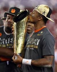 Clemson sophomore quarterback deshaun watson is on the regional cover of the new sports illustrated magazine for nov. Deshaun Watson With The National Championship Trophy Clemson Tigers Football Clemson Football Players Clemson Football