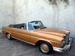 Body was painted in late 1980's, but job was never completed. 1968 Mercedes Benz 280se Cabriolet For Sale