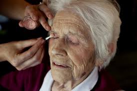 Make-overs and glamour shots galore at Stratford Village